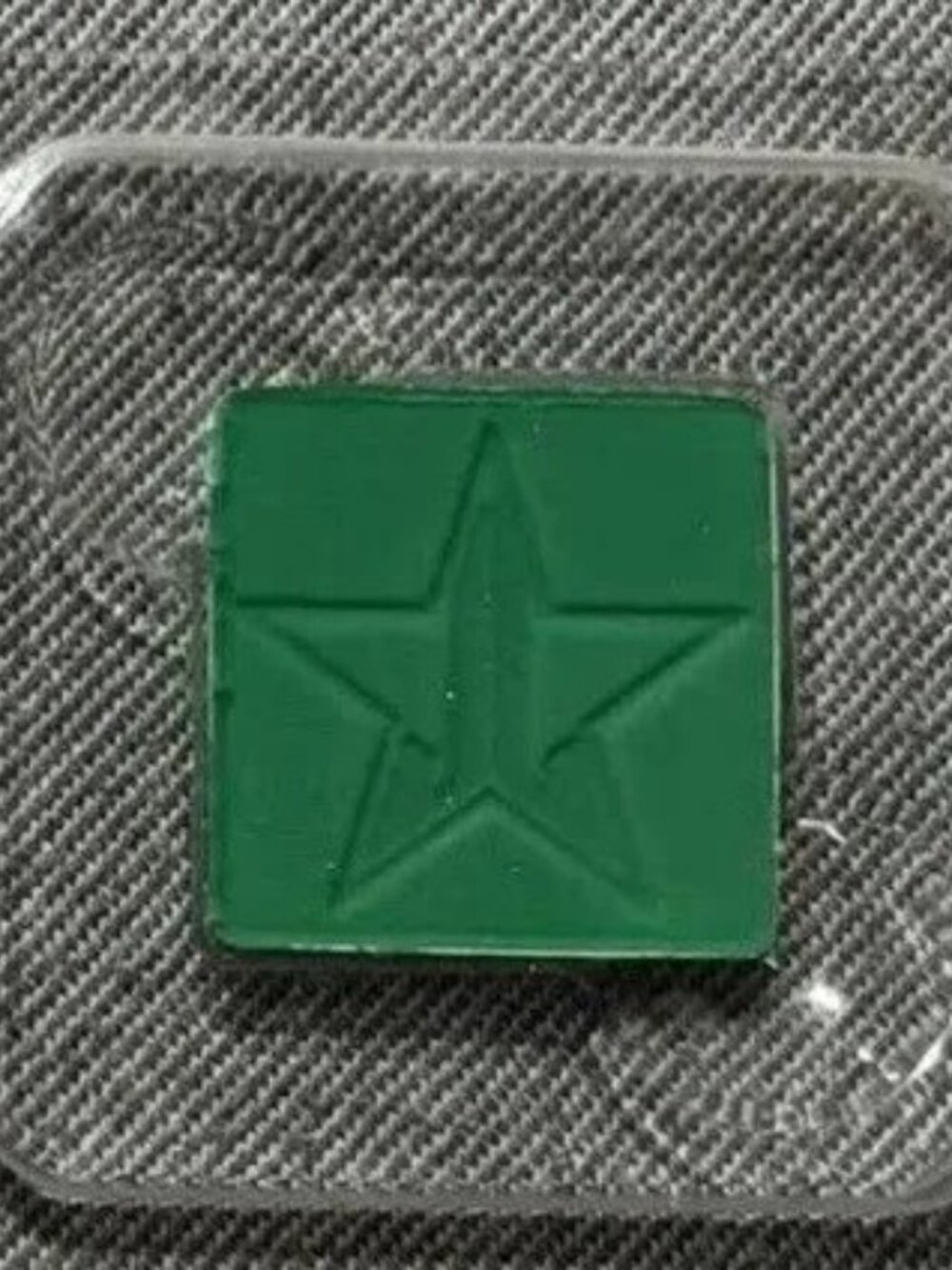 NEW Jeffree Star Eyeshadow Single in Crocodile Tears